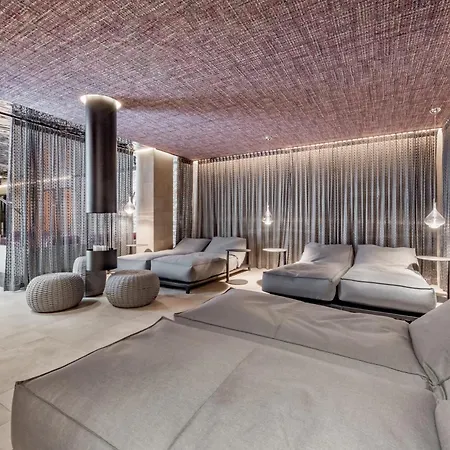 Gotthard-zeit Hotell 4*