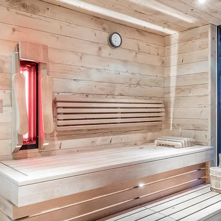 Gotthard-zeit Hotell 4*