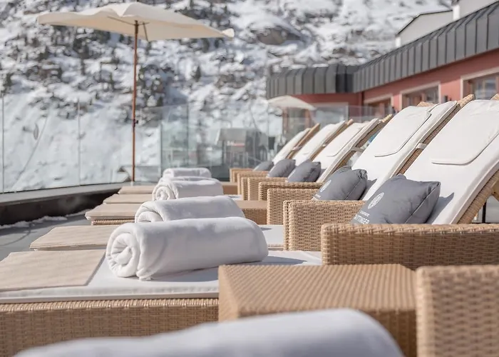 Gotthard-zeit Hotel 4*