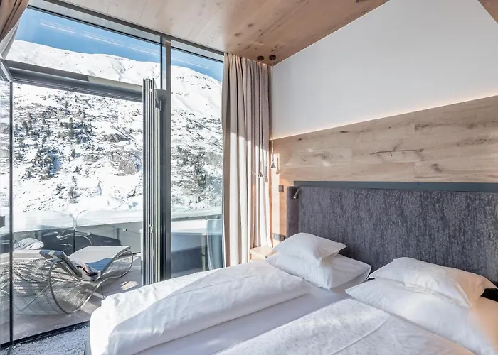 Gotthard-zeit Hotel 4*