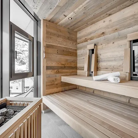 Gotthard-zeit Hotel 4*