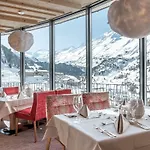 Hotel Gotthard-zeit 4*