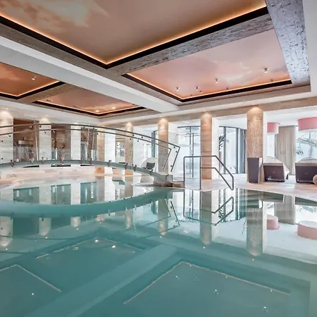 圣哥达时间酒店 4* 奥伯古格尔