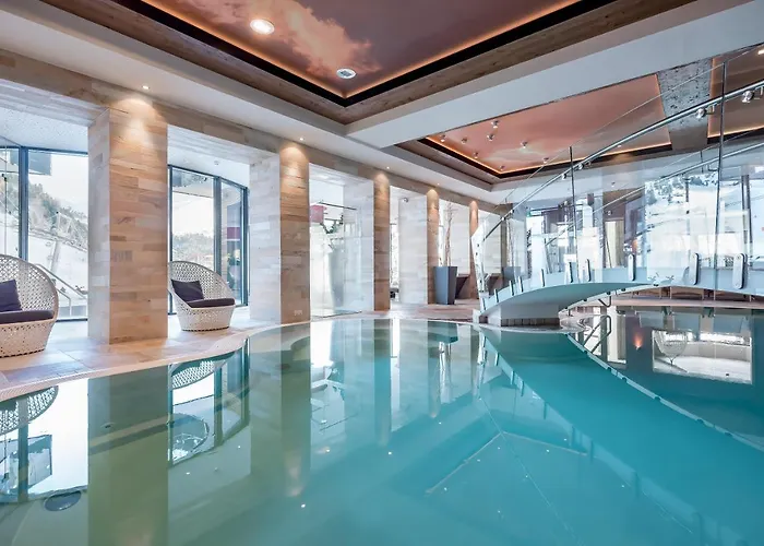 Gotthard-zeit Hotel 4*